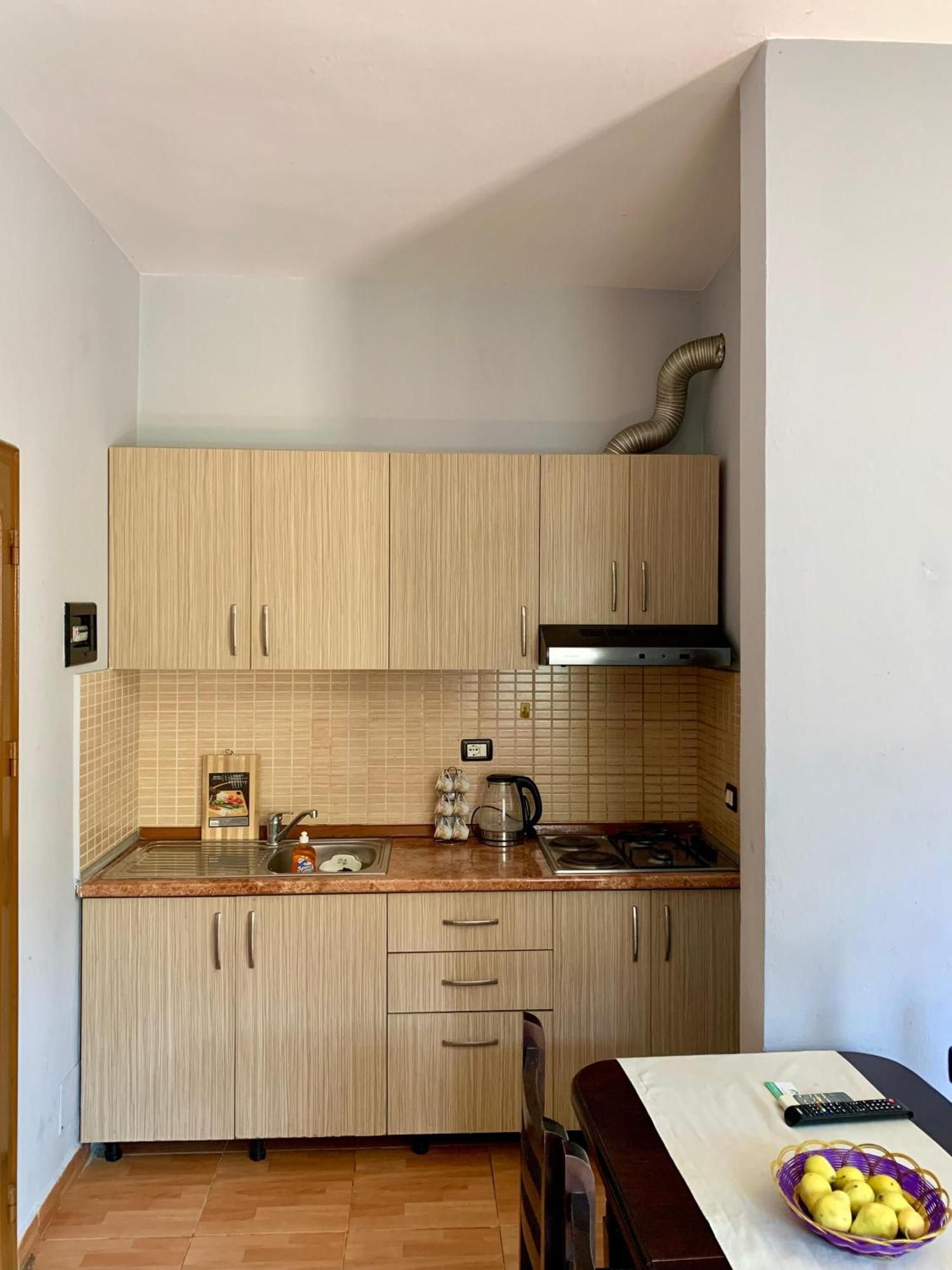 Gazi'S Apartament For Rent Golem  Bagian luar foto